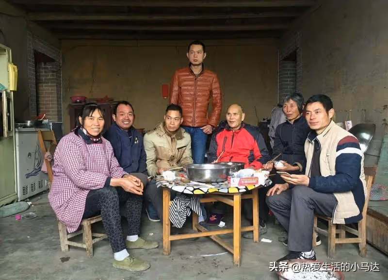 丈夫賺了百萬不讓說,我沒聽勸透露給了父母,一年後讓我後悔不已