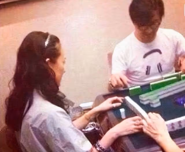 「夫妻本是同林鳥」,但對不起,章子怡這次救不了汪峰