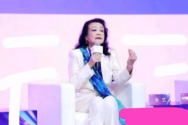 離職員工靠罵張蘭賺流量，張蘭靠罵大S走紅，果真一個團隊出來的