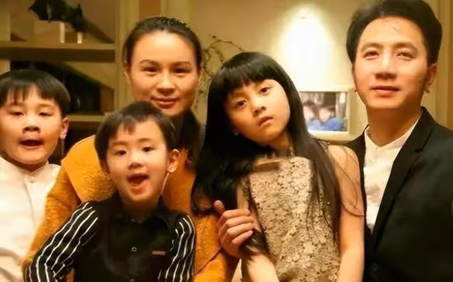 林生斌註銷「潼臻一生」公司，帶全家移民，網友辣評：裝都不裝了