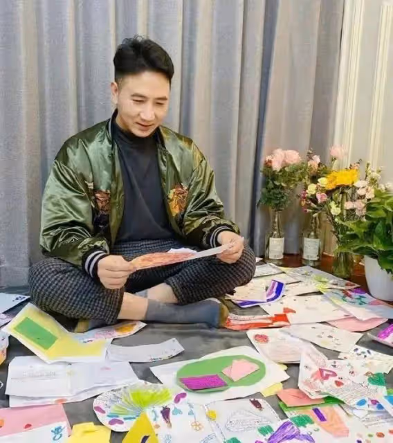 林生斌註銷「潼臻一生」公司,帶全家移民,網友辣評:裝都不裝了