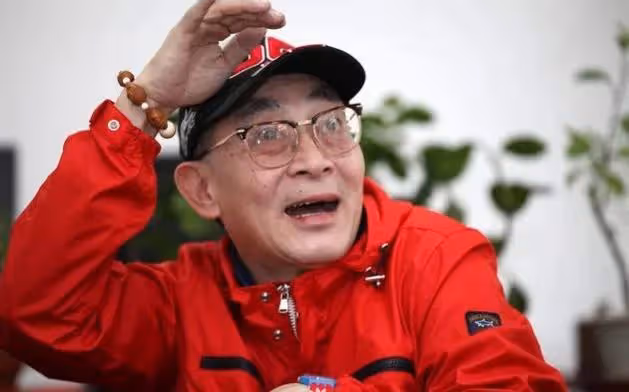 他是我國唯一一個擁有兩個合法身份證的人，他名字的由來你知道嗎