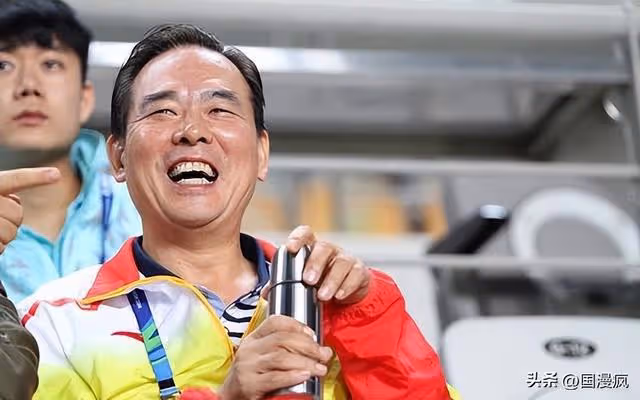 桌球教父蔡振華,娶了一個「沒心沒肺」的妻子,兒子是當紅男星!