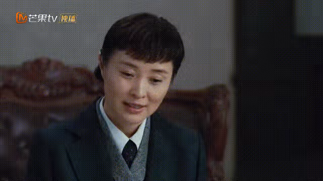 《薄冰》:躲過了彭冠英陳鈺琪,我卻被50歲女三號給驚艷了