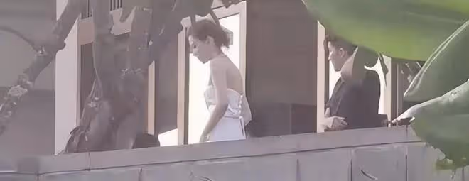 何超蓮竇驍婚禮彩排已展開,婚禮酒店曝光,一起在巴黎島試婚紗