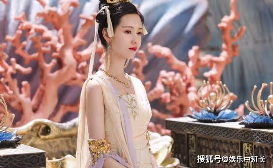 《長月燼明》蚌族被滅,天歡為何不用遭受雷劫?真相太扎心