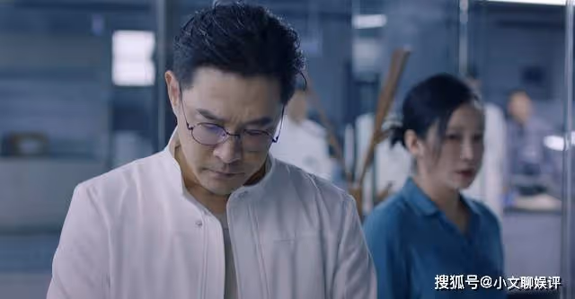 《青春之城》方遠艦隱藏資產大曝光,夏末都上趕著討好,實在辣眼睛