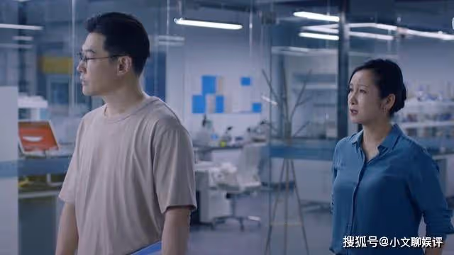《青春之城》方遠艦隱藏資產大曝光,夏末都上趕著討好,實在辣眼睛