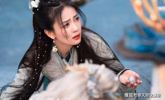 《長月燼明》葉夕霧拿到傾世之玉,還能復活蚌族嗎?桑酒要失望了
