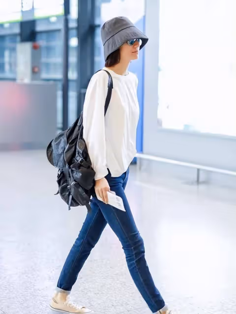 「小不點」的緊身牛仔褲，最鬆弛的袁泉女神，網友：了不得