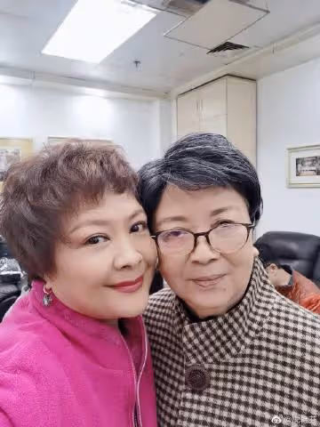 81歲「康嬸」黃錦裳:戲裡與康伯相守一生,戲外與初戀相愛了62年