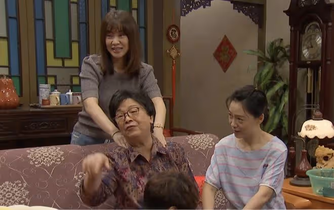81歲「康嬸」黃錦裳:戲裡與康伯相守一生,戲外與初戀相愛了62年