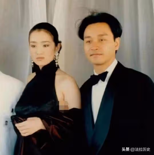 事實證明,陪馬克龍回國的鞏俐,已經走上了另一條大道