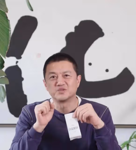李亞鵬：為了飯店老闆生意，和妻子大吵一架，原來李亞鵬這麼善良