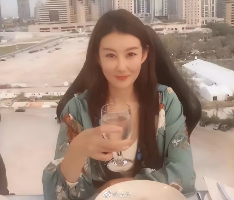 前有馬蓉,後有馮清,渴望娶個賢妻的王寶強,為何總是遇人不淑?