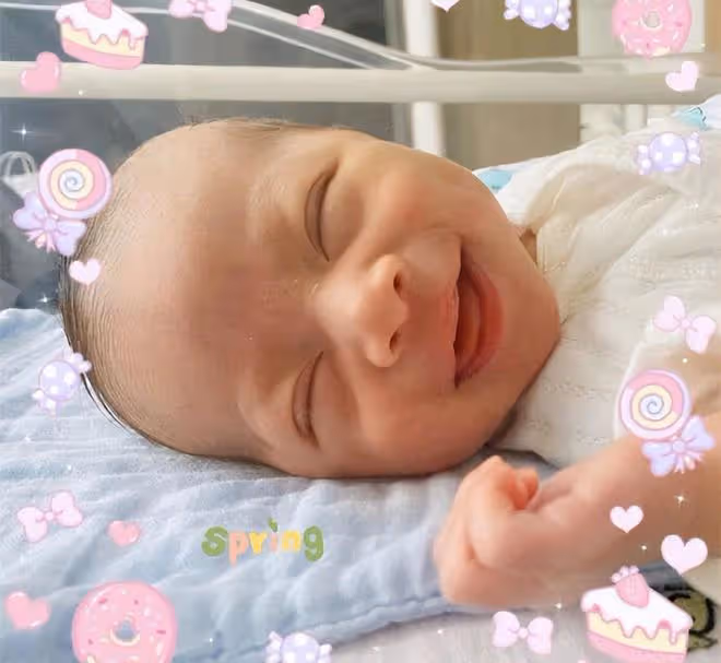 恭喜!TVB選美冠軍生二胎,嫁內地富商4年生2子,豪門地位穩固