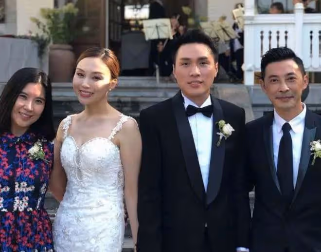 恭喜!TVB選美冠軍生二胎,嫁內地富商4年生2子,豪門地位穩固