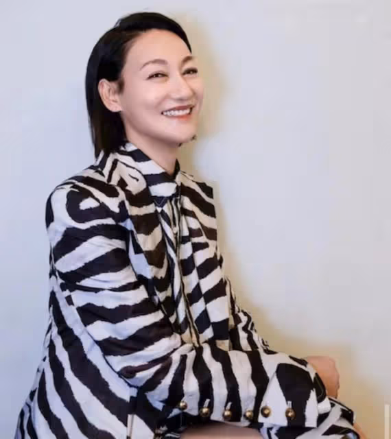 自認貪婪!港知名女星想奪金雞獎沖三金影后,網友:她夠格說這話