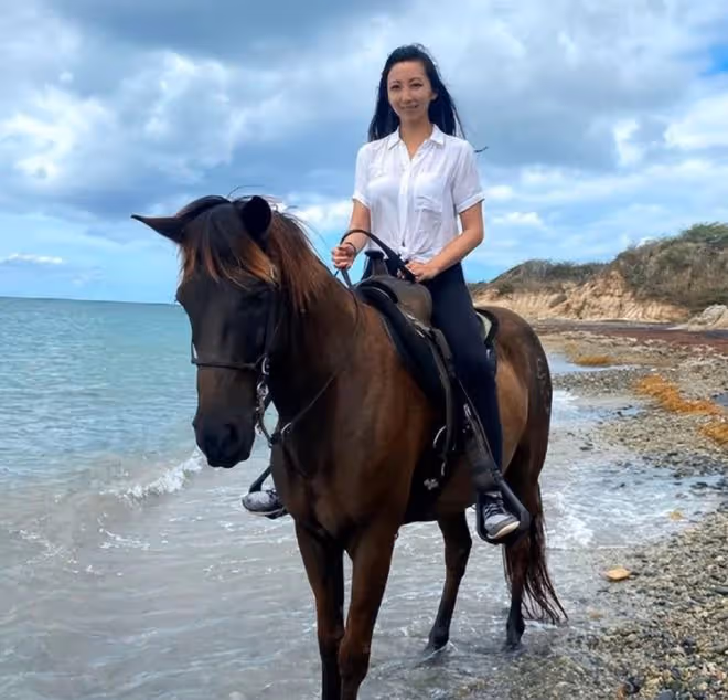 林徽因40歲曾孫女近照曝光,繼承曾祖母高顏值,名校畢業氣質出眾