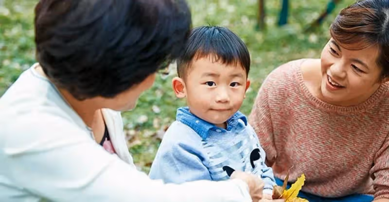 岳母給外孫2萬紅包，只給親孫1千，女婿動怒：每月4千扶貧費斷了