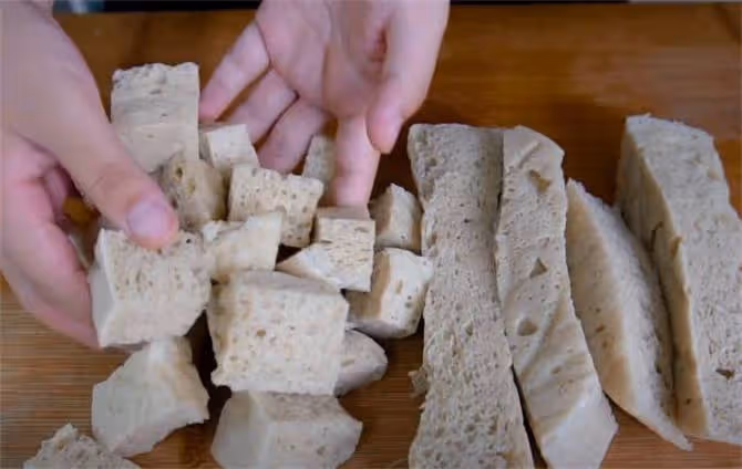 自製鬆軟麵筋塊，不費力洗面，200克麵筋粉能做1鍋，全家都吃不完