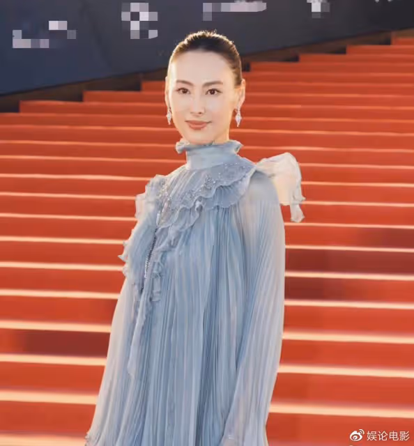 香港金像獎紅毯,楊紫瓊和劉德華同框,華仔想和楊紫瓊演愛情戲