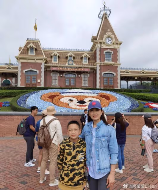 TVB知名女星曬與兒子度假照!做單親媽媽多年,孩子生父成謎