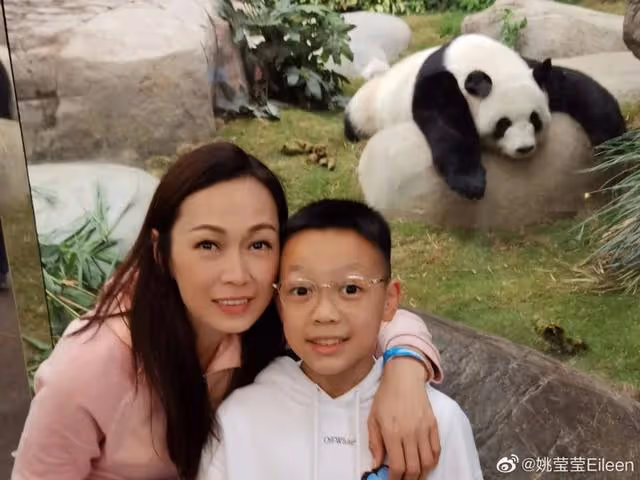TVB知名女星曬與兒子度假照!做單親媽媽多年,孩子生父成謎