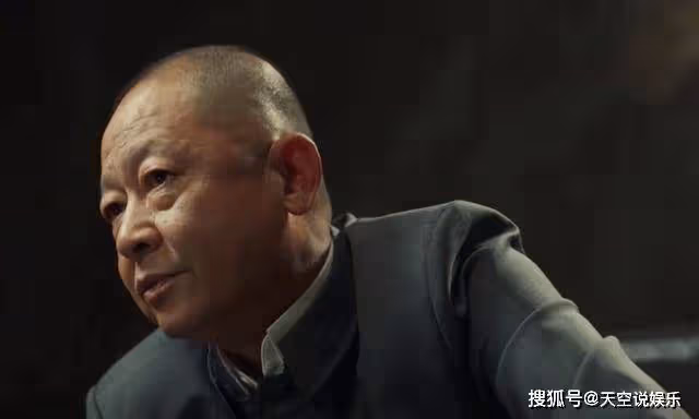 《無間》牧溪鶴主動交出密碼本，陸風曝光牧羊人身份，閃官死不瞑目