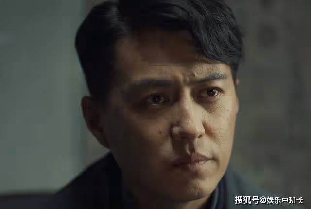《無間》霍飛殺死閃官囚禁牧溪鶴，得知他隱藏身份後，陸風驚出冷汗