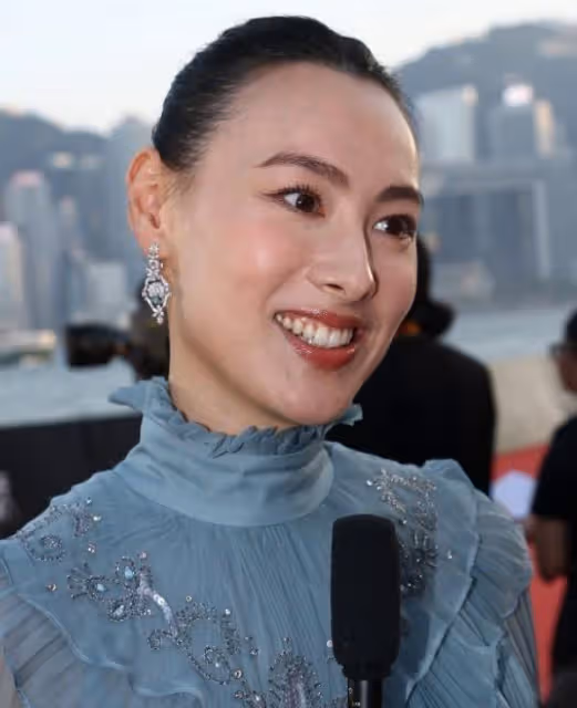 第41屆金像獎女明星生圖:梁洛施穿蝴蝶裙,梁詠琪和莫文蔚優雅