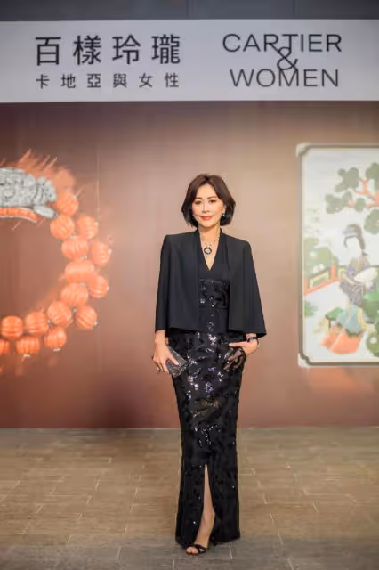 林青霞曬與楊紫瓊親密合照,59歲劉嘉玲顏值依然處於巔峰