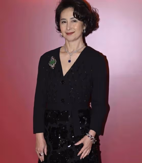 林青霞曬與楊紫瓊親密合照,59歲劉嘉玲顏值依然處於巔峰