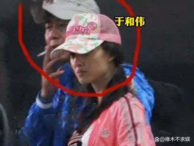 叔圈頂流2天睡2人再發酵，私生疑曬偷拍照引爭議，更多內幕被扒