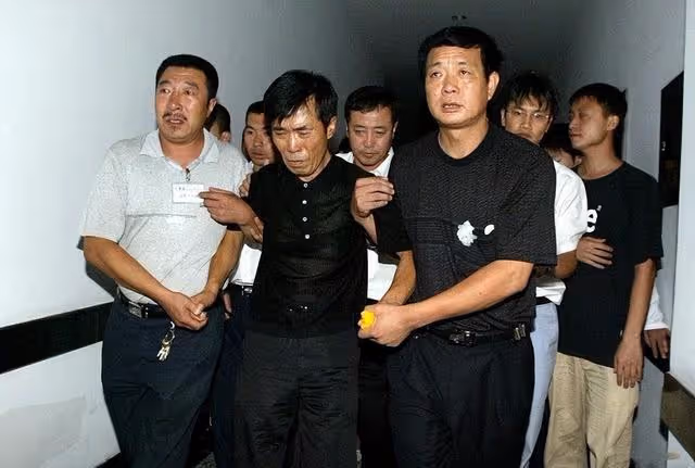 高秀敏意外猝死的真相!13年後才被何慶魁揭露:撒謊把命搭進去了