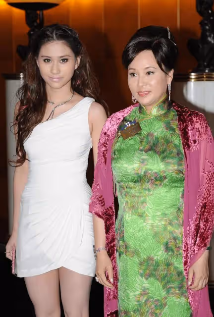 何超蓮婚禮出變故？賭王三房疑不接受竇驍，陳婉珍仨子女都不爭氣
