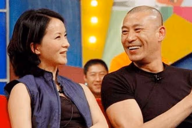 知名演員謝蘭美國生活照曝光,為兒子慶生太開心,愛子像爸師小紅