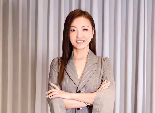 富婆指控美女網紅當小三,公開其勾引老公聊天截圖!女方稱被冤枉