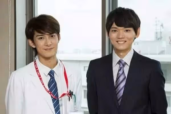 猥瑣老頭玩弄無辜美少年,深扒日本娛樂圈令人作嘔的風流韻事!
