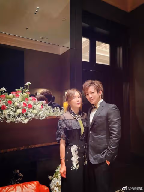 賭王千金將巴厘島完婚!多位圈中人前往觀禮,孫耀威夫婦高調現身