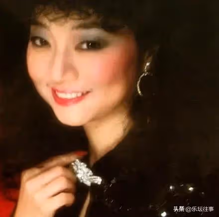 徐小鳳的婚姻生活