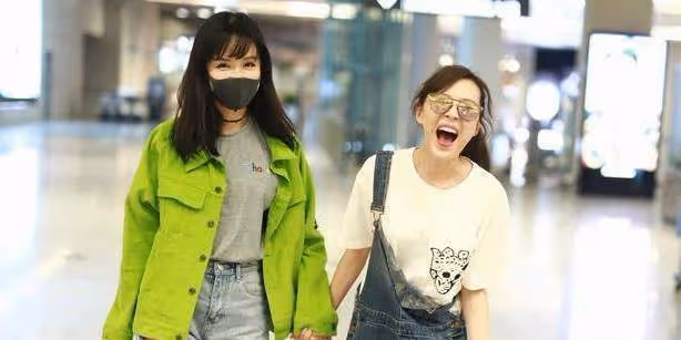 婁藝瀟胖再創新高！「肉肉腿」穿緊身褲廓形外套顯胖顯矮