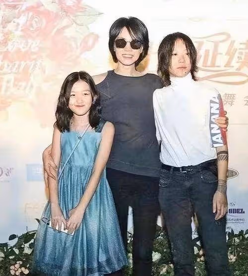 竇靖童:為接廣告留長發顏值卻很普通,沒有遺傳王菲的好基因