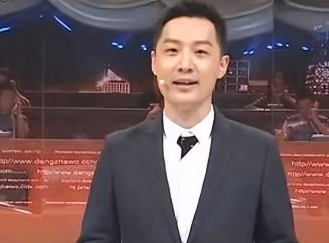 《等著我》主持人舒冬：是暖男也是北大學霸，如今愛情事業雙圓滿