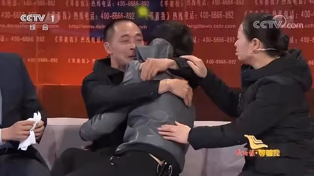 《等著我》主持人舒冬：是暖男也是北大學霸，如今愛情事業雙圓滿