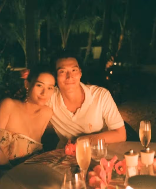 何超蓮竇驍婚禮最新細節:三房全員缺席,婚禮前曾見過男方父母