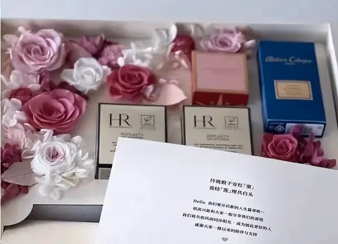 何超蓮竇驍婚禮最新細節:三房全員缺席,婚禮前曾見過男方父母