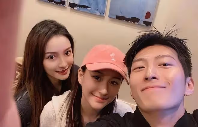 何超蓮竇驍婚禮最新細節:三房全員缺席,婚禮前曾見過男方父母