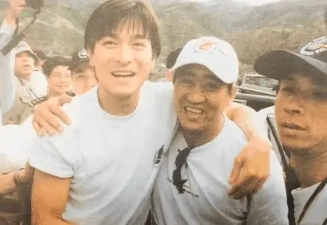 柯受良去世20年了,答應幫他照顧妻子的劉德華、張學友做到了嗎