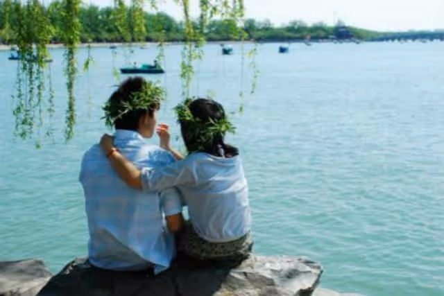 剛結婚婆婆就要保管我的工資卡,三年後我才明白她的苦心